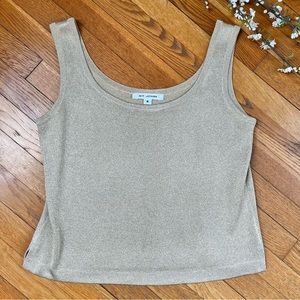 ST. JOHN Gold Tank